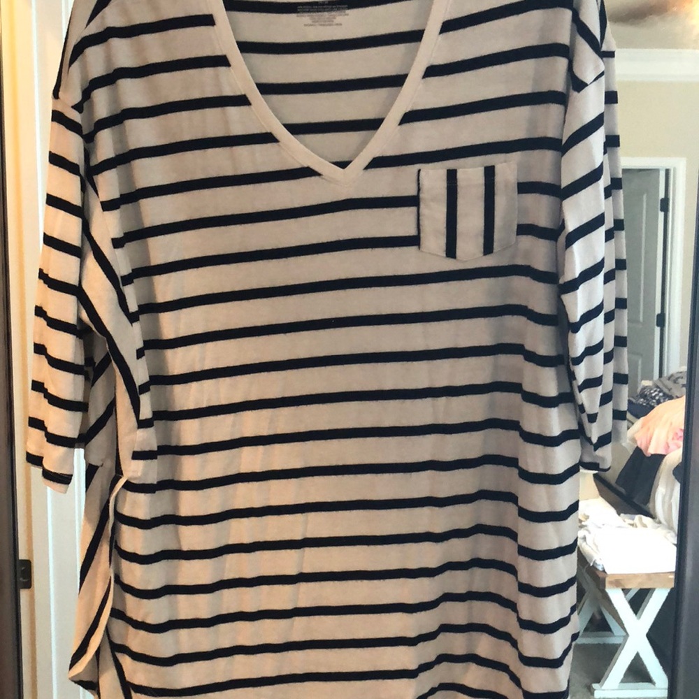 Cute striped tops!